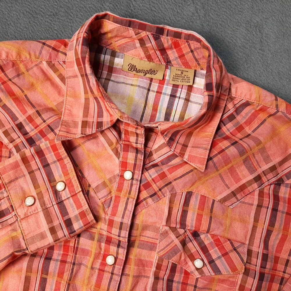 Wrangler Shirt Womens Small Pink Orange Plaid Pearl Snap Western Rodeo Cowgirl